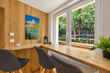 Apartmán 2 — spoločná kuchyňa s výhľadom